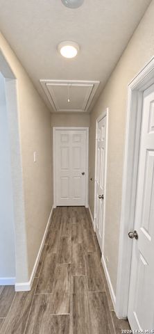 15727 COTTON TAIL LN, San Antonio, TX 78255