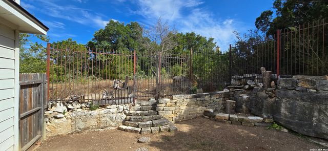 15727 COTTON TAIL LN, San Antonio, TX 78255
