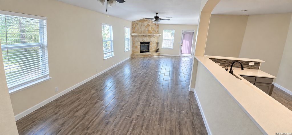 15727 COTTON TAIL LN, San Antonio, TX 78255
