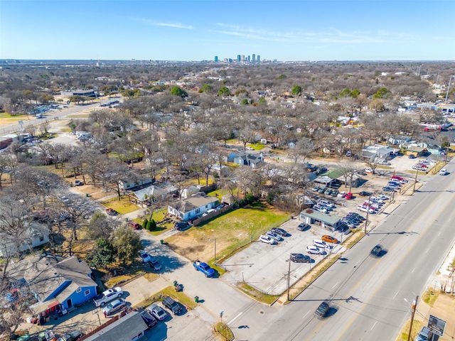 2329 Kings Avenue, Haltom City, TX 76117