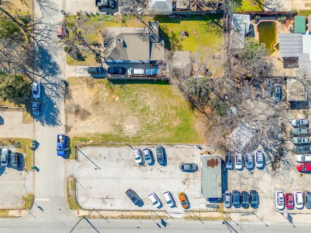 2329 Kings Avenue, Haltom City, TX 76117