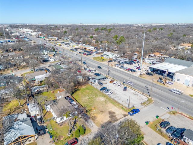 2329 Kings Avenue, Haltom City, TX 76117