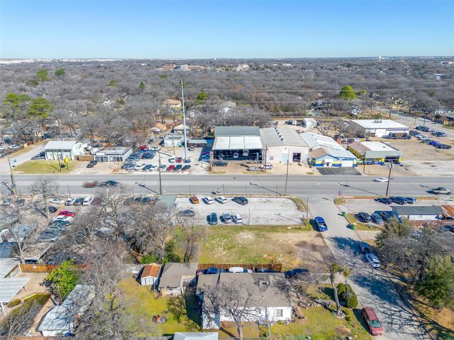 2329 Kings Avenue, Haltom City, TX 76117