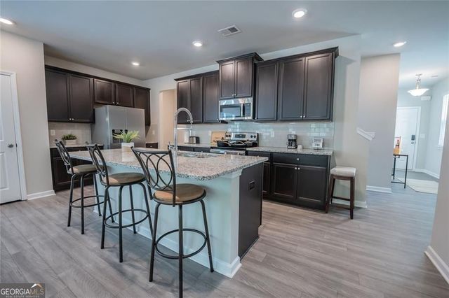 454 Burgundy Terrace SE, Atlanta, GA 30354