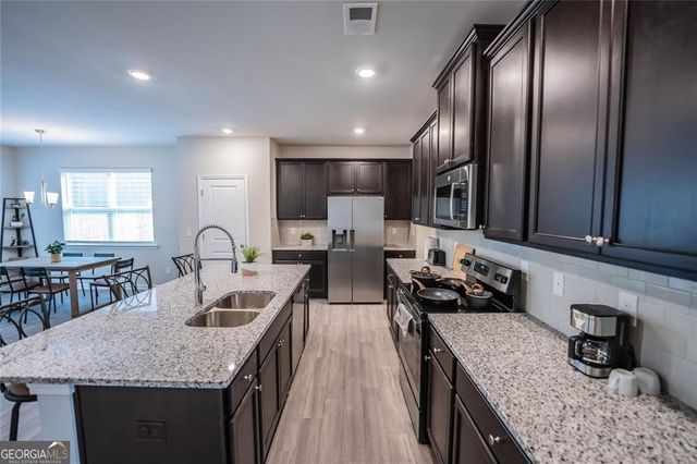 454 Burgundy Terrace SE, Atlanta, GA 30354