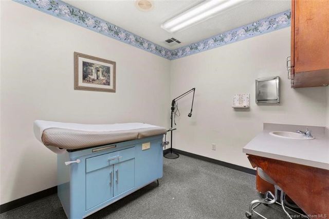 4150 Nelson Road 1, Lake Charles, LA 70605