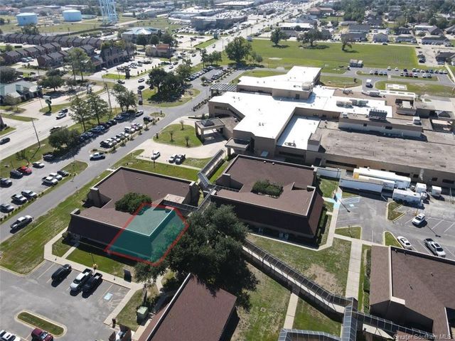 4150 Nelson Road 1, Lake Charles, LA 70605