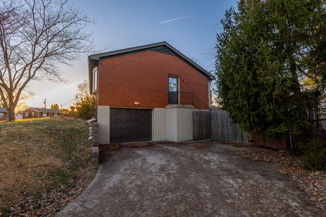 2059 Oleander Drive, Lexington, KY 40504