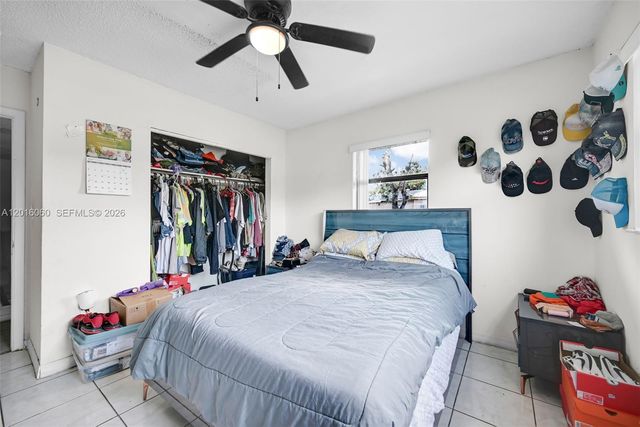 2352 NW 102nd St, Miami, FL 33147