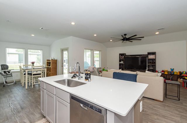 1826 William Scott Street, Baytown, TX 77523