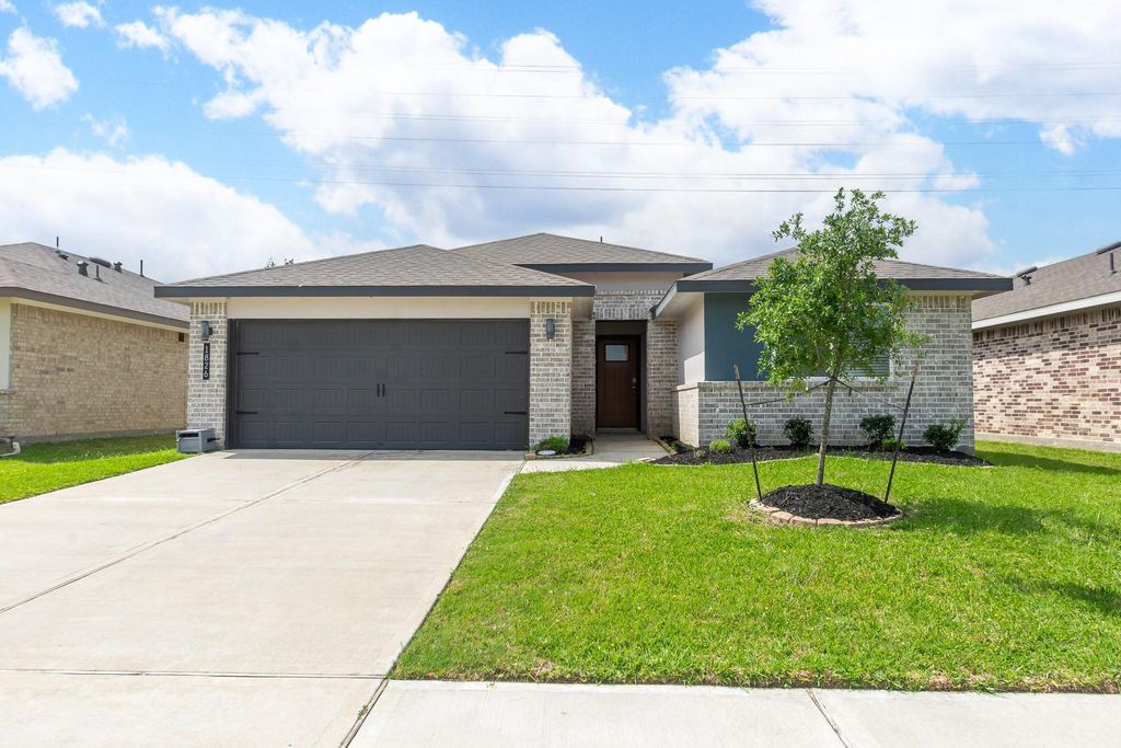 1826 William Scott Street, Baytown, TX 77523