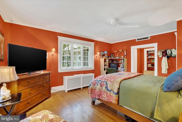 915 ARLINGTON ROAD, York, PA 17403
