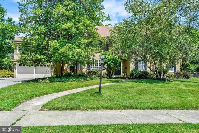 915 ARLINGTON ROAD, York, PA 17403