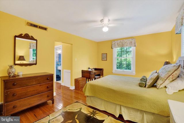 915 ARLINGTON ROAD, York, PA 17403