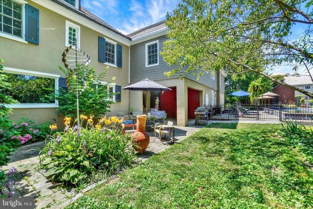 915 ARLINGTON ROAD, York, PA 17403