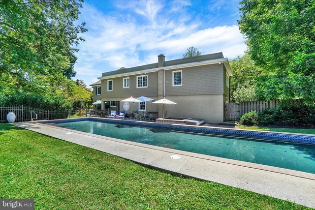 915 ARLINGTON ROAD, York, PA 17403