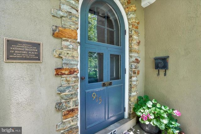 915 ARLINGTON ROAD, York, PA 17403