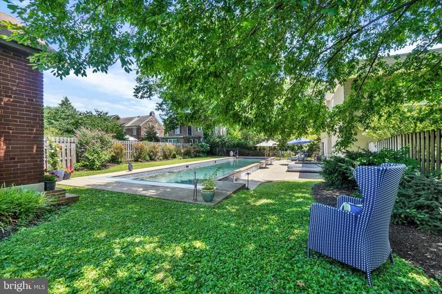 915 ARLINGTON ROAD, York, PA 17403