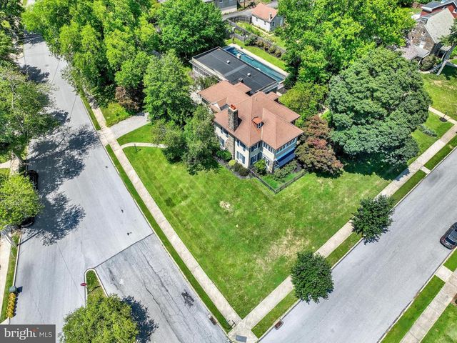 915 ARLINGTON ROAD, York, PA 17403