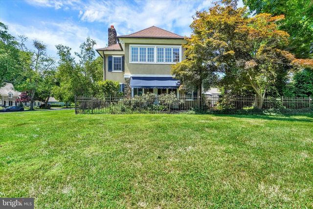 915 ARLINGTON ROAD, York, PA 17403