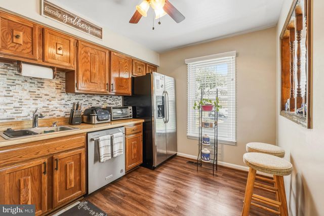 5935 SURRATTS VILLAGE DR, Clinton, MD 20735