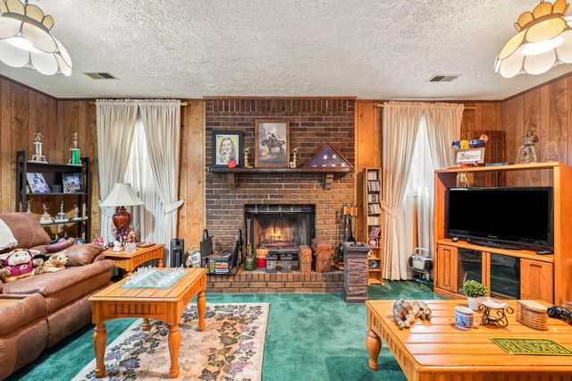 5935 SURRATTS VILLAGE DR, Clinton, MD 20735