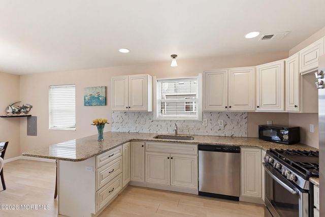 636 Chelsea Street, Forked River, NJ 08731