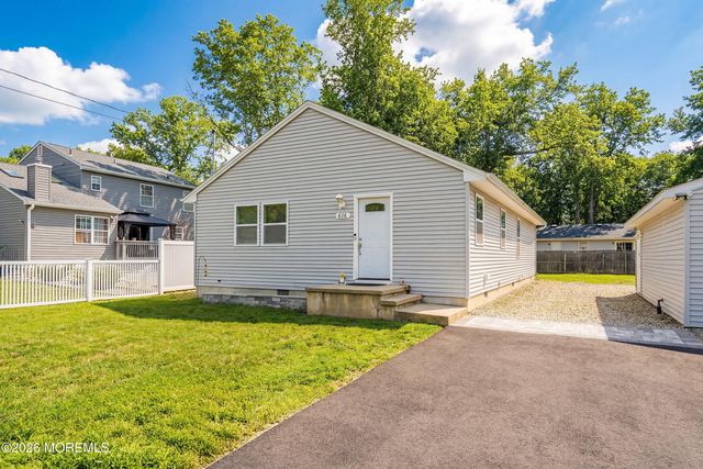 636 Chelsea Street, Forked River, NJ 08731