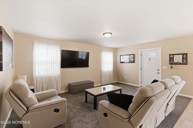 636 Chelsea Street, Forked River, NJ 08731