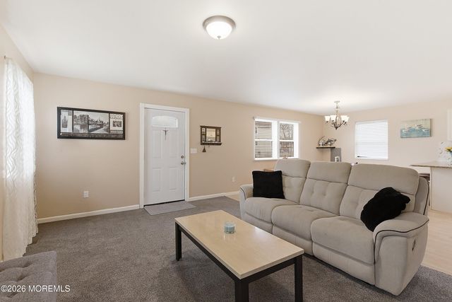 636 Chelsea Street, Forked River, NJ 08731