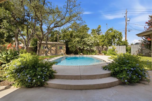 13523 Briar Hollow DR, Austin, TX 78729