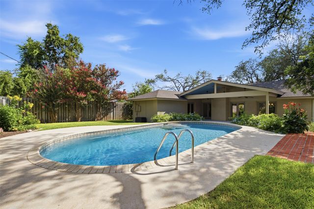13523 Briar Hollow DR, Austin, TX 78729