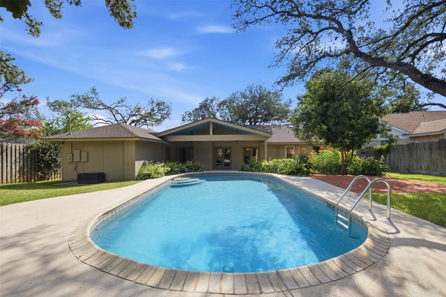 13523 Briar Hollow DR, Austin, TX 78729