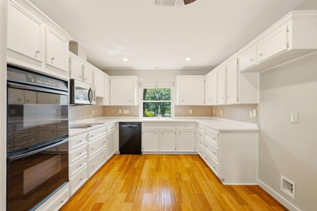 13523 Briar Hollow DR, Austin, TX 78729
