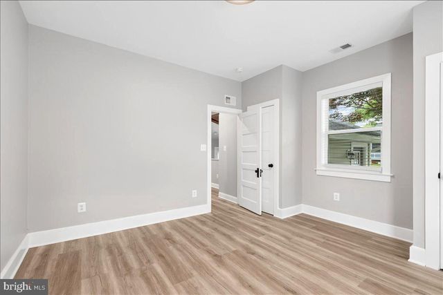 1621 BENTLEY RD, Edgewater, MD 21037