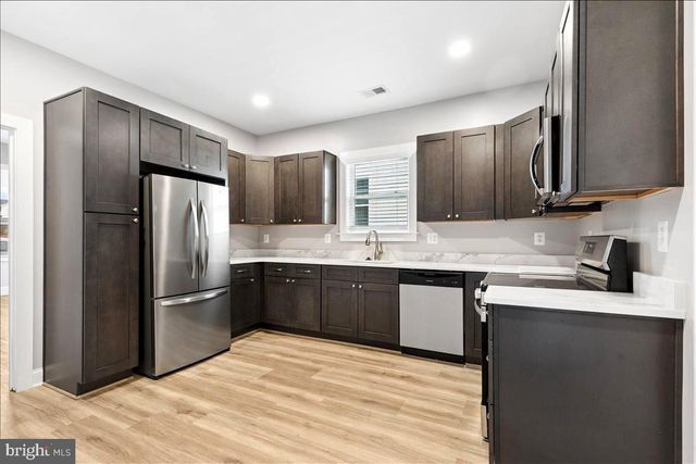 1621 BENTLEY RD, Edgewater, MD 21037