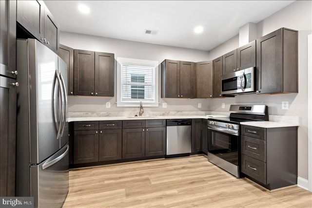 1621 BENTLEY RD, Edgewater, MD 21037
