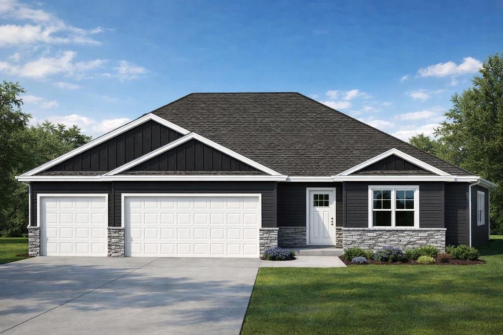 476 Nickolas Street, Randolph, WI 53956