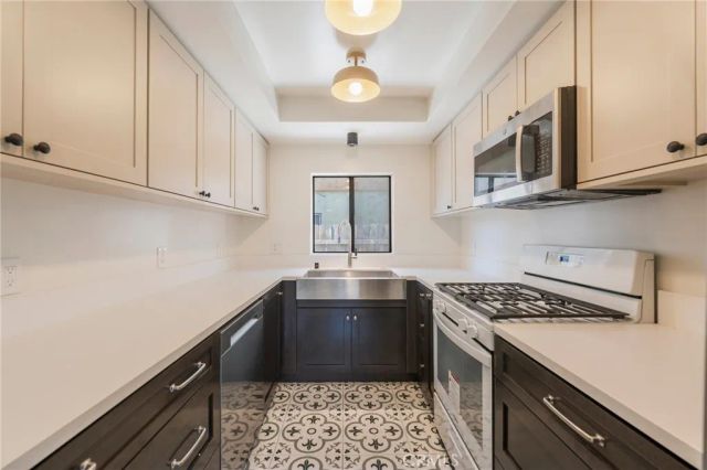 18324 Mansel, Redondo Beach, CA 90278
