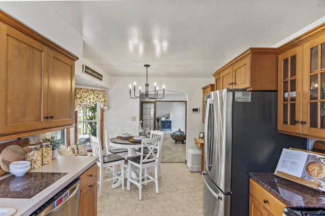 1524 Grange AVENUE, Milwaukee, WI 53221