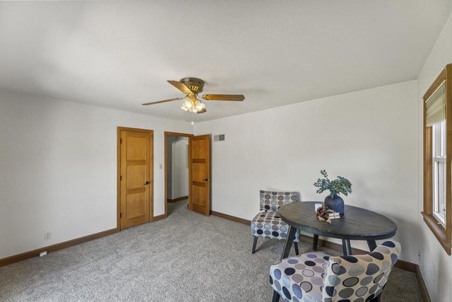 1524 Grange AVENUE, Milwaukee, WI 53221