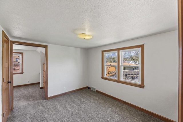 1524 Grange AVENUE, Milwaukee, WI 53221