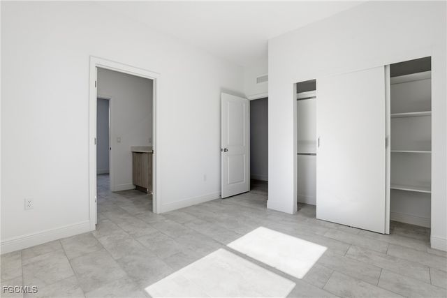 1087 Rugby LN, Labelle, FL 33935