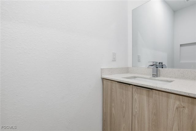 1087 Rugby LN, Labelle, FL 33935