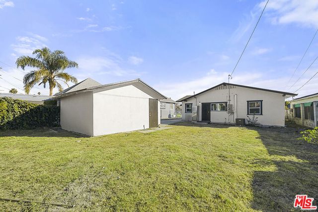 5465 S Victoria Avenue, Los Angeles, CA 90043