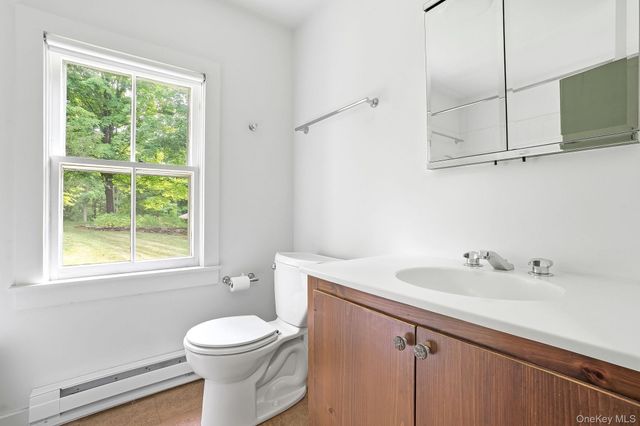 91 Slate Quarry Road, Rhinebeck, NY 12572