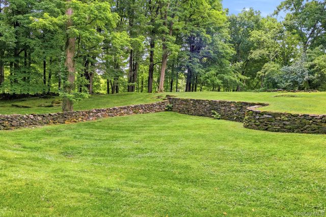 91 Slate Quarry Road, Rhinebeck, NY 12572