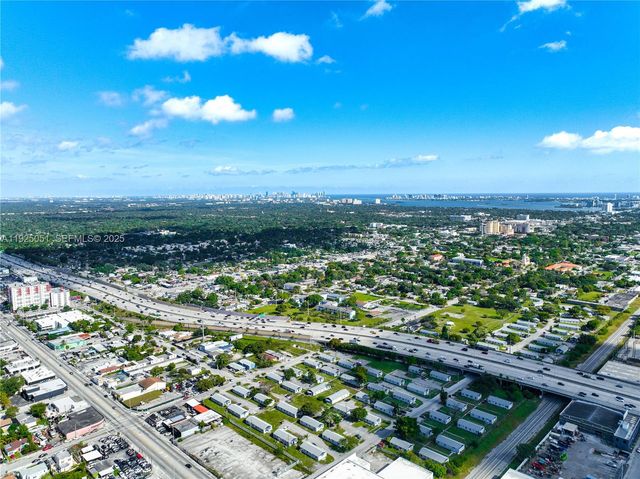 761 NW 74th St, Miami, FL 33150