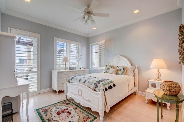 2775 Lake Drive, Singer Island, FL 33404