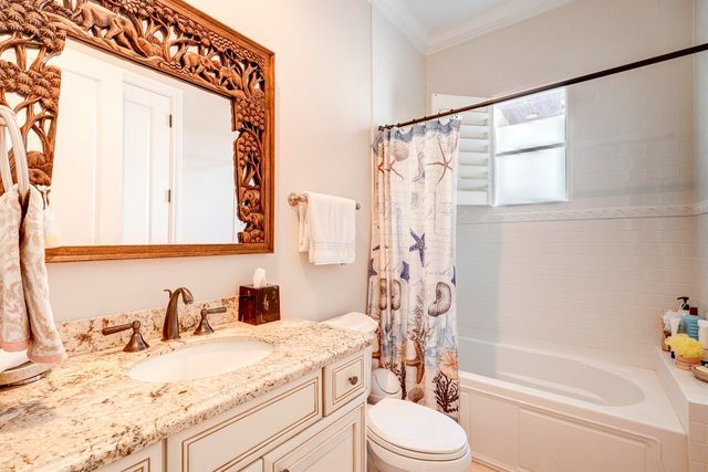 2775 Lake Drive, Singer Island, FL 33404